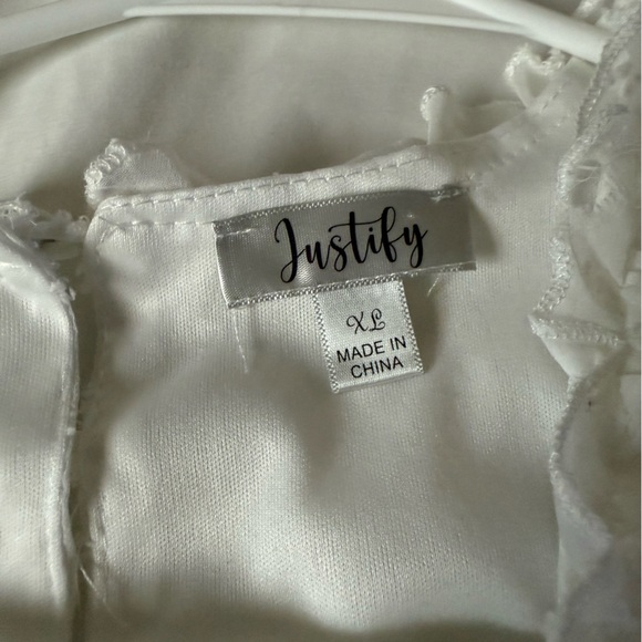 Justify Ivory Ruffled Dress - Picture 3 of 6